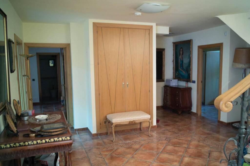 Beachside Villa In Puerto Marina, 베날마데나코스타 외부 사진